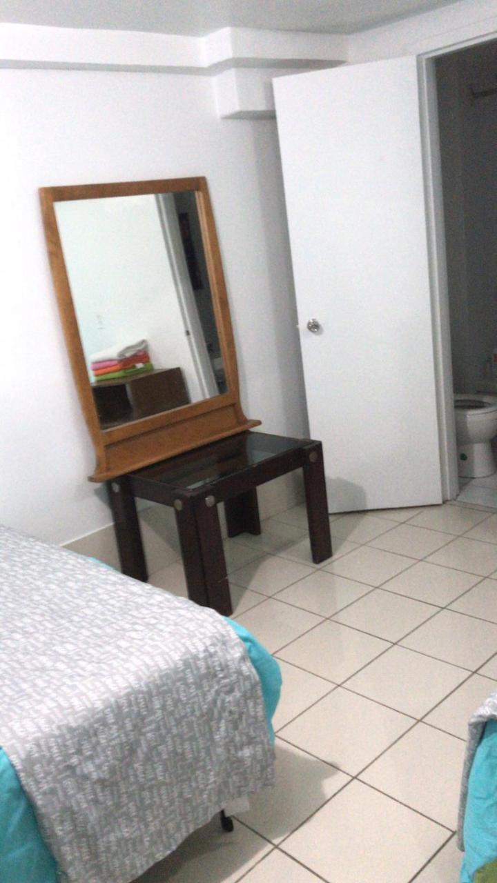 University Apartment Τορόντο Εξωτερικό φωτογραφία